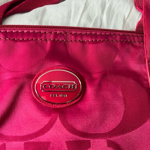 Optic C Coach GETAWAY SIGNATURE NYLON PACKABLE WEEKENDER - Picture 4 of 12